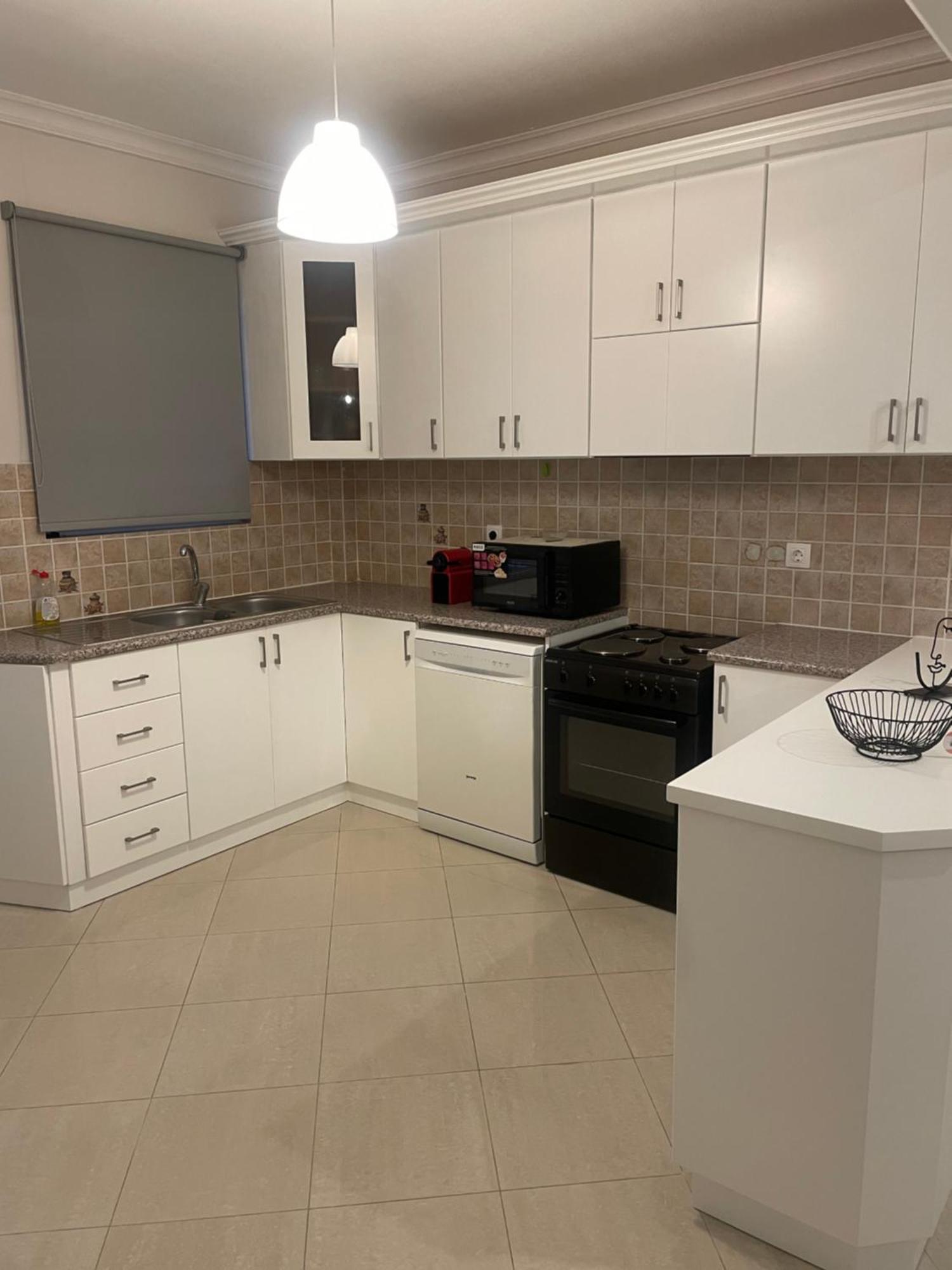 Mr. Sergio Apartment Ampavris Ngoại thất bức ảnh